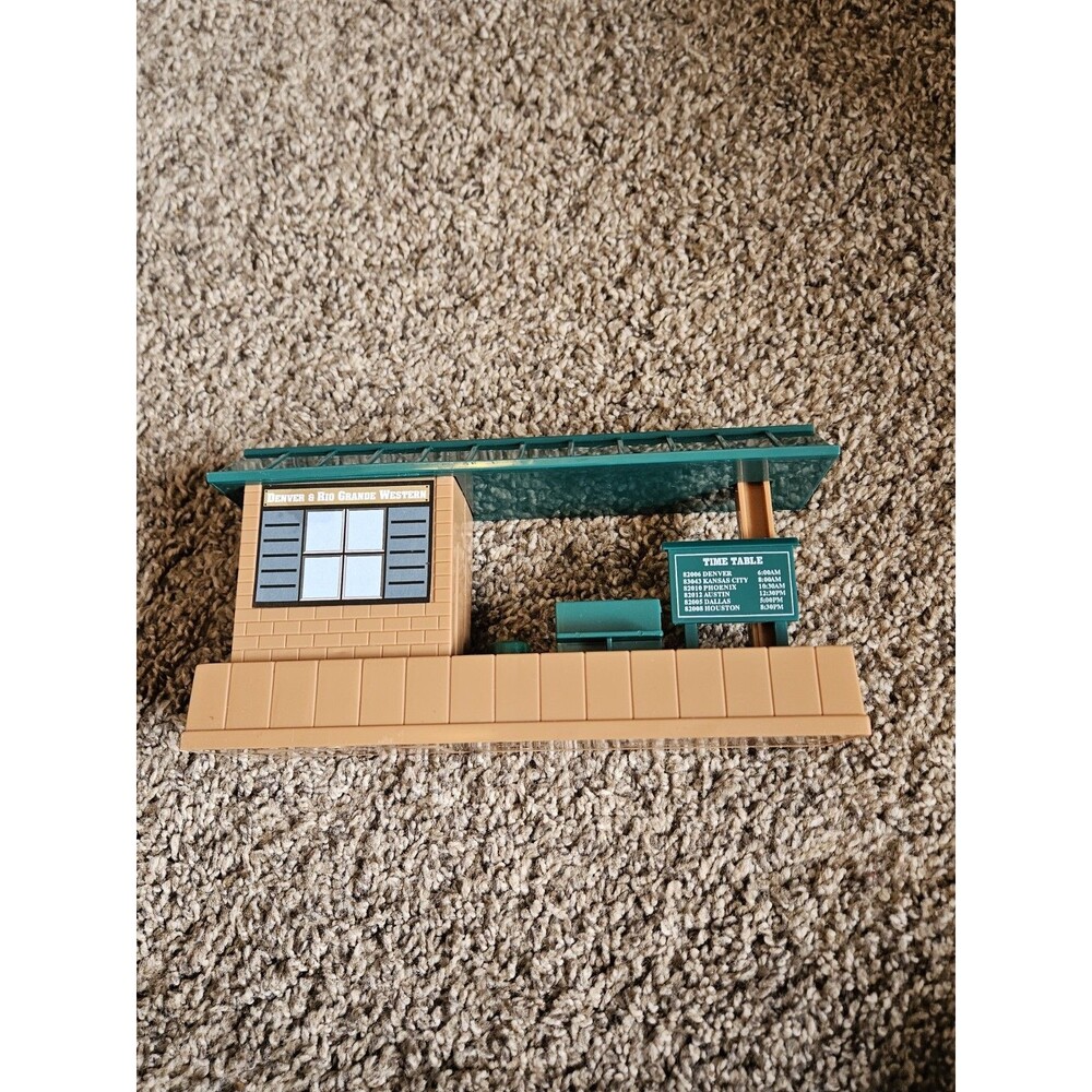 Scientific Toy's Denver & Rio Grande Western Train Station Tested And Works